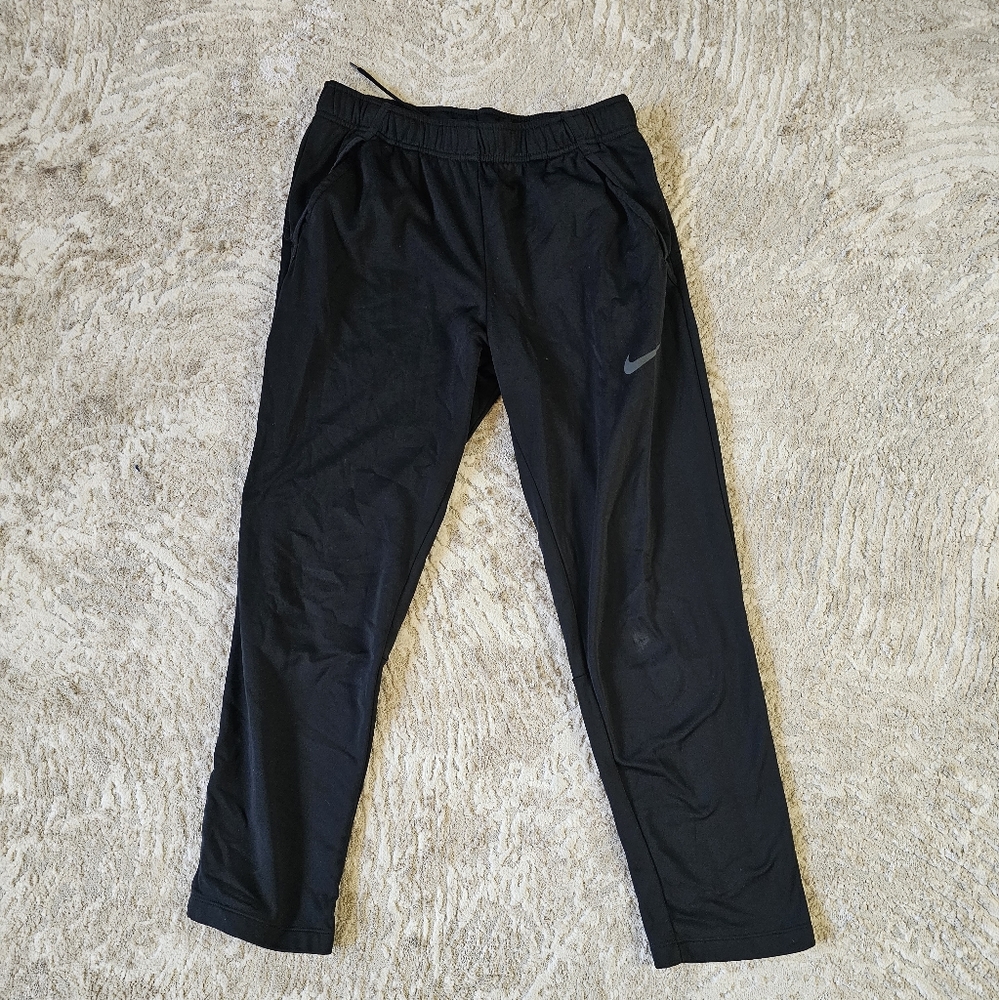 Mens medium Nike Dri Fit